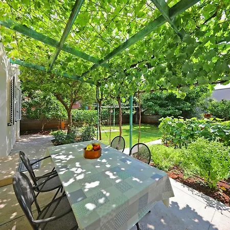 Girica Апартаменты