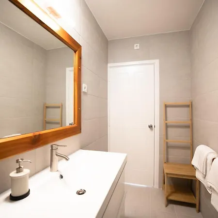 Apartment Girica *