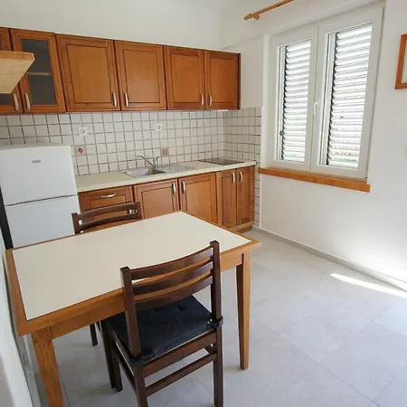 Girica Apartment