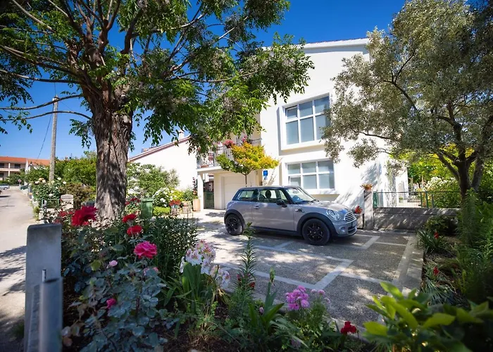 Girica Lägenhet Zadar