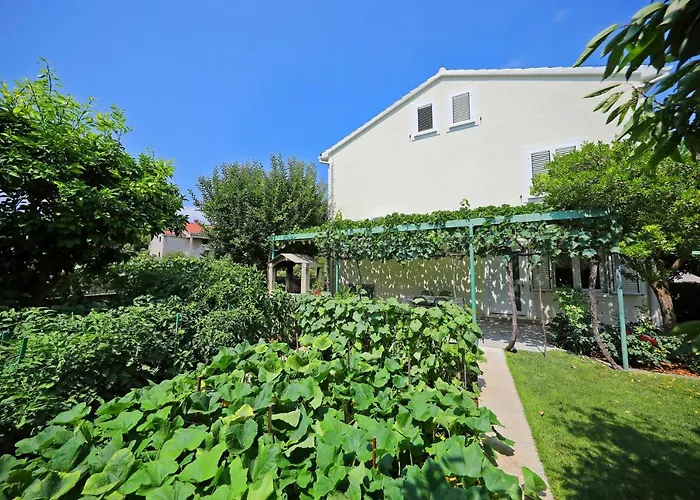 Girica Lägenhet Zadar